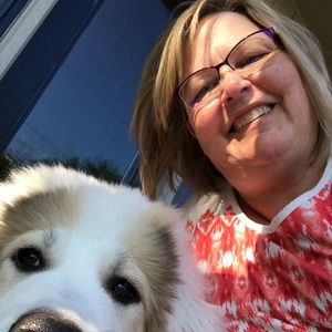 Meet your Posher, Linda
